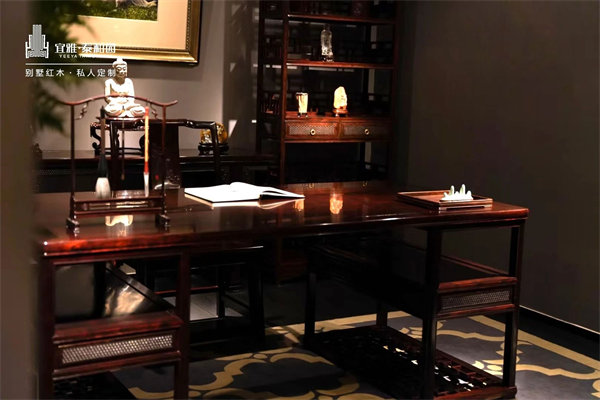 时序更迭温湿渐易 木韵承转养护有方