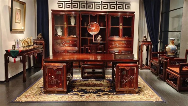 中式风骨，现代意境，共谱生活静谧诗篇