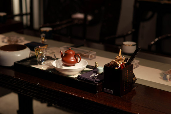 中式起居：在端正与宁静里，安放半生阅历